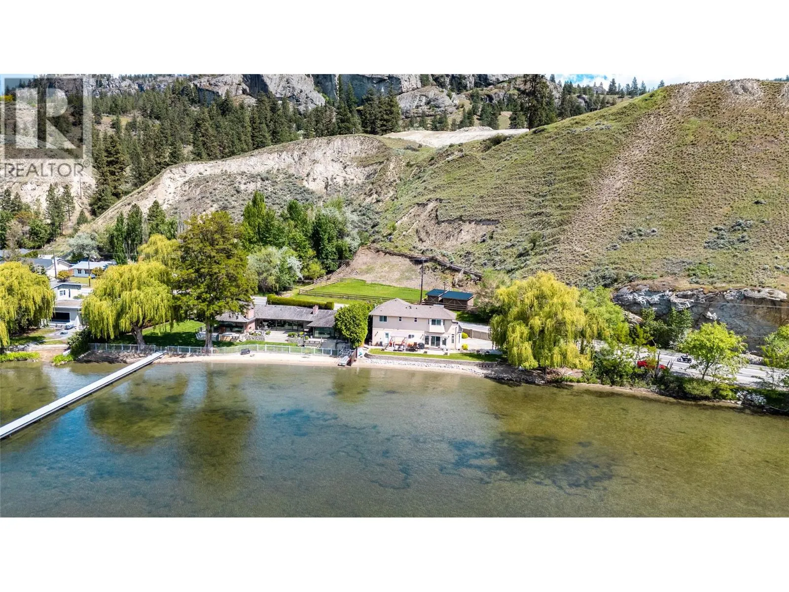 4597 Lakeside Road