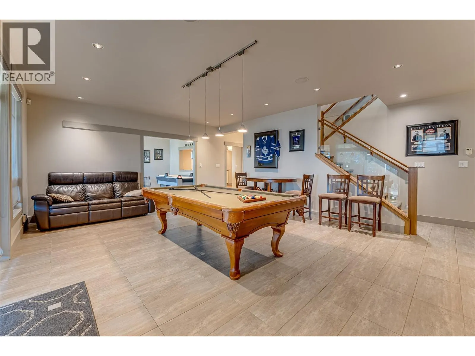 6054 Lynx Drive