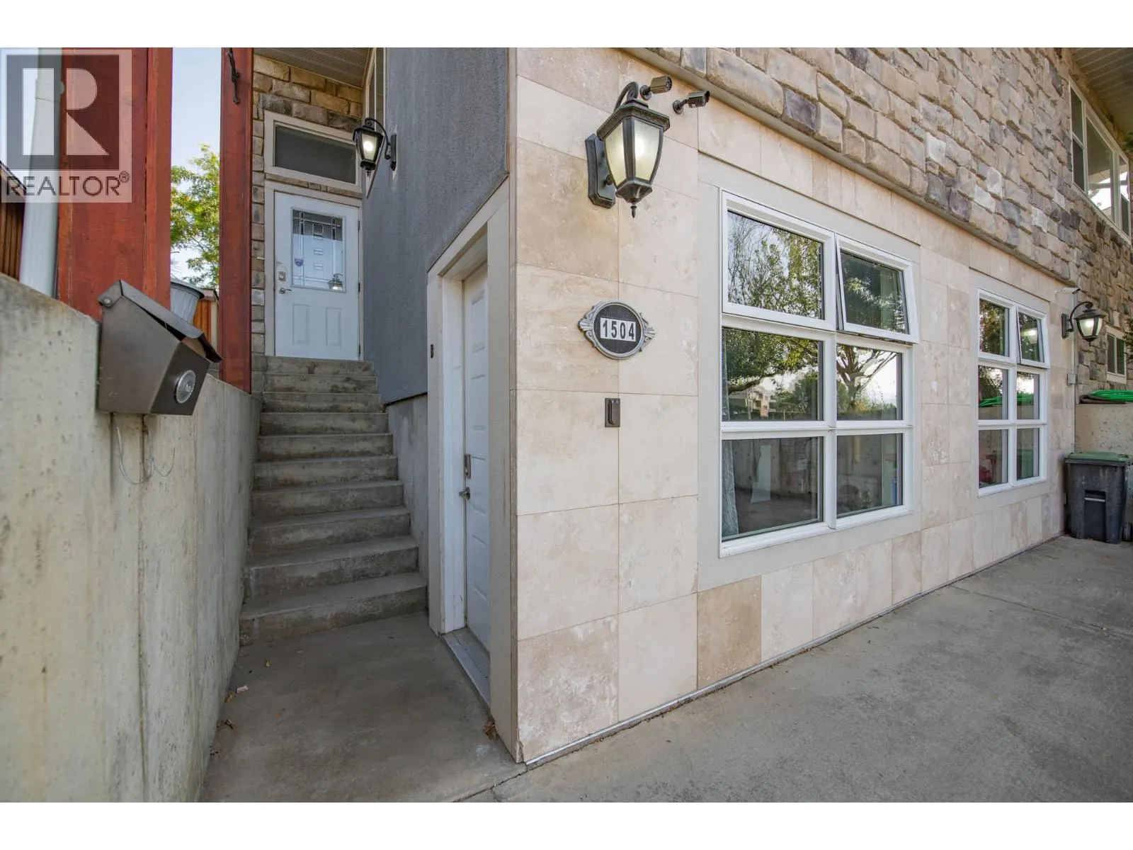 1504 Pottery Road