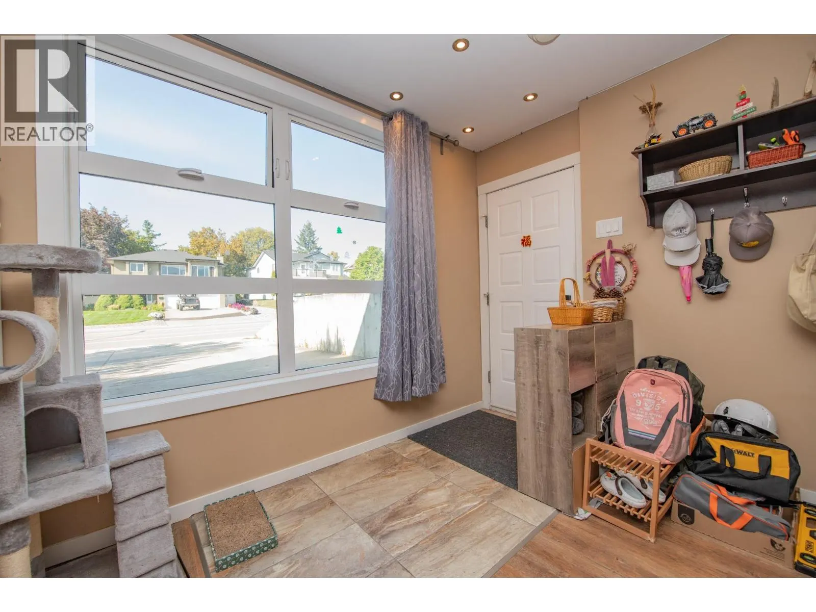 1504 Pottery Road