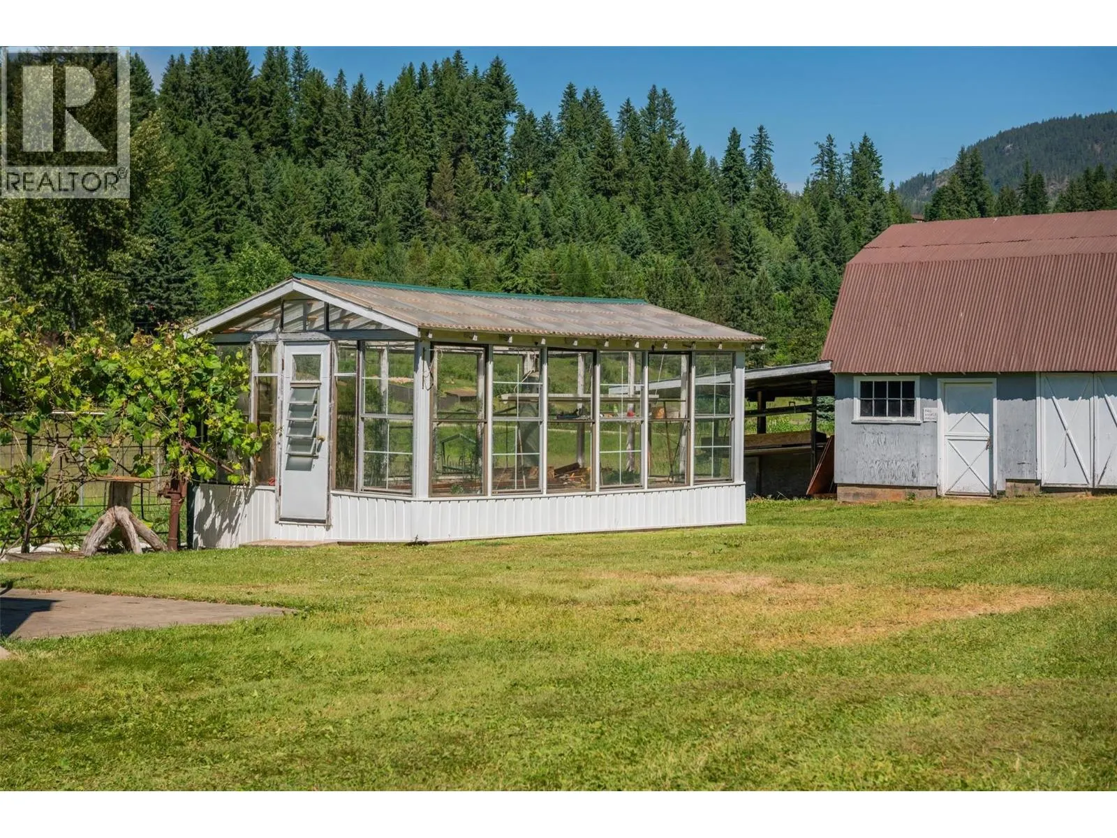 2645 Shoreacres Road