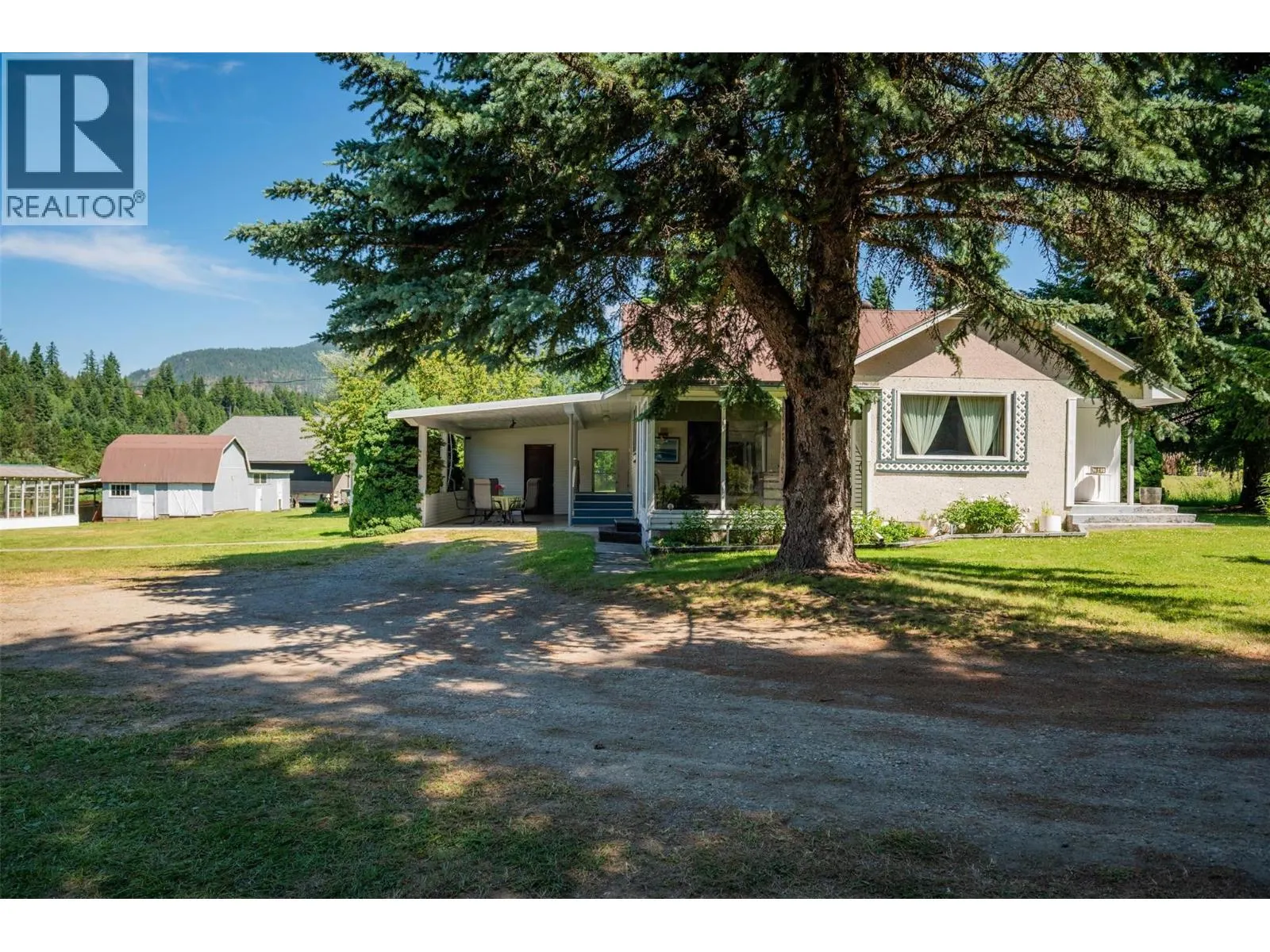 2645 Shoreacres Road