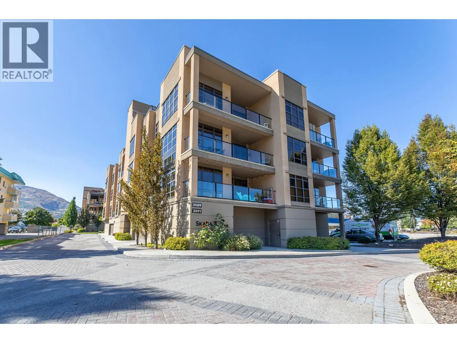 3589 Skaha Lake Road Unit# 204