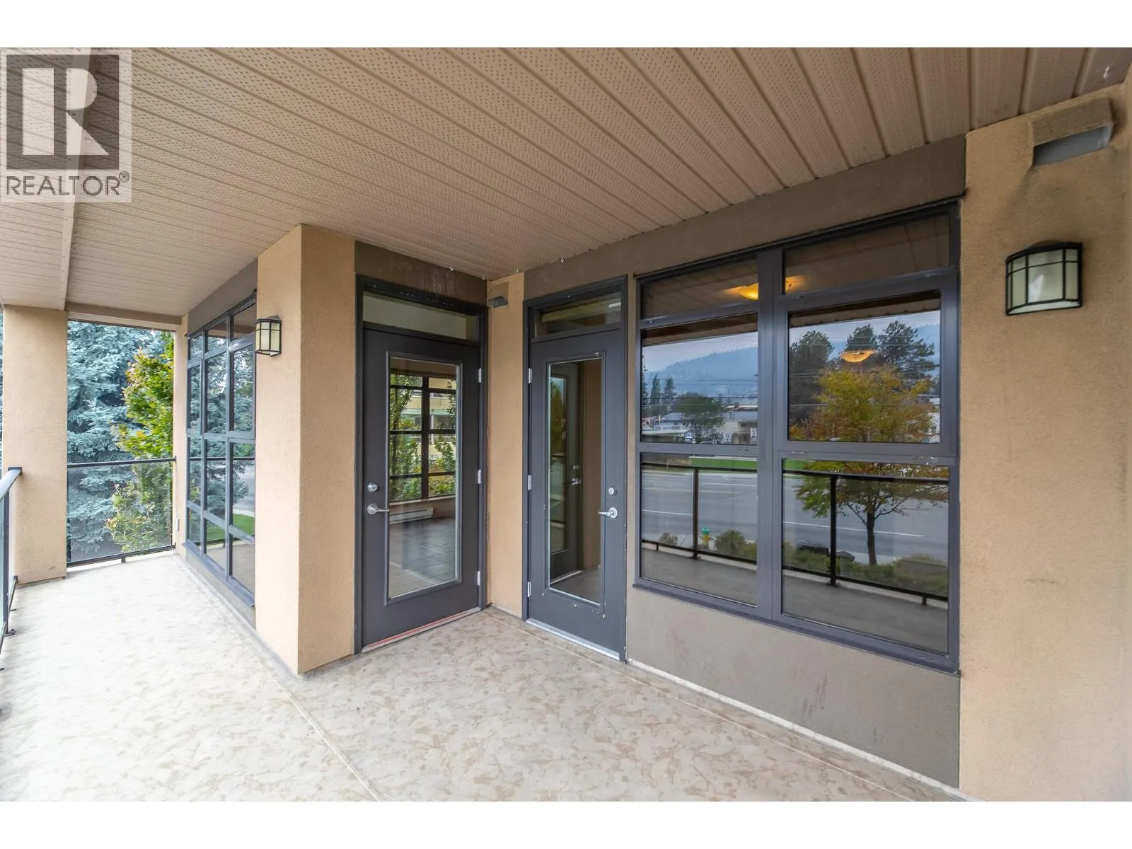 3589 Skaha Lake Road Unit# 204