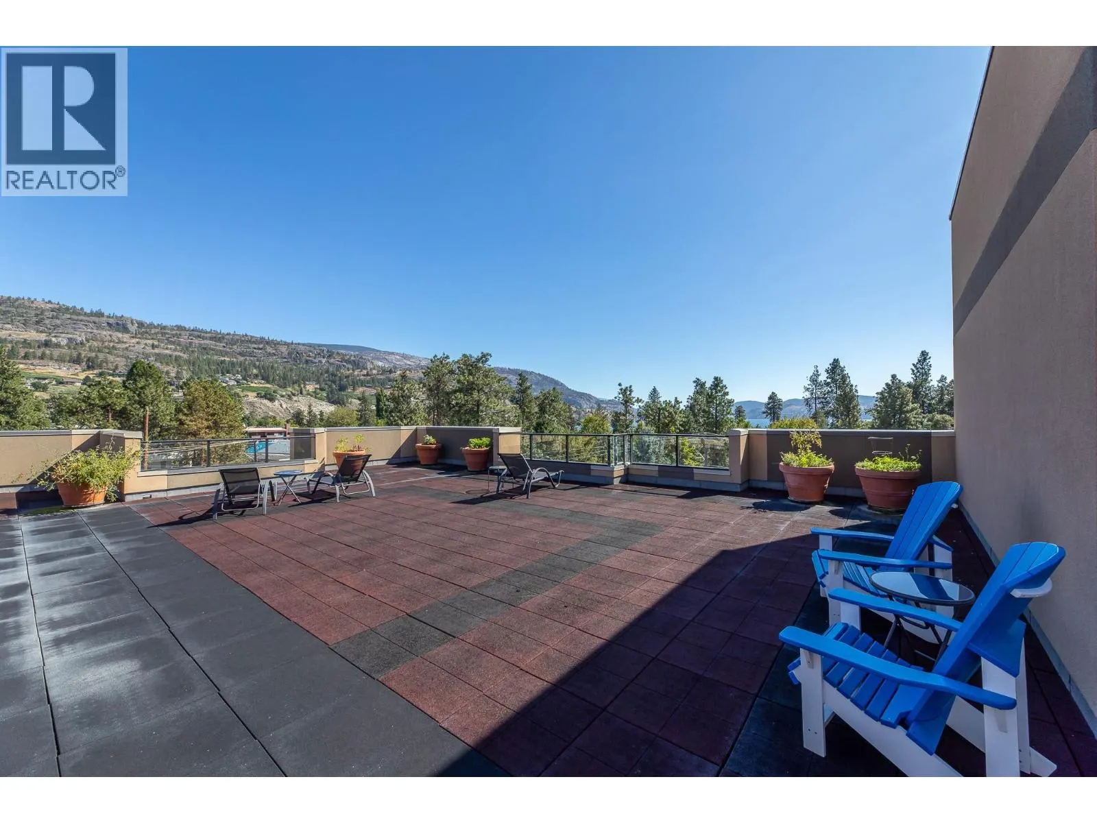 3589 Skaha Lake Road Unit# 204