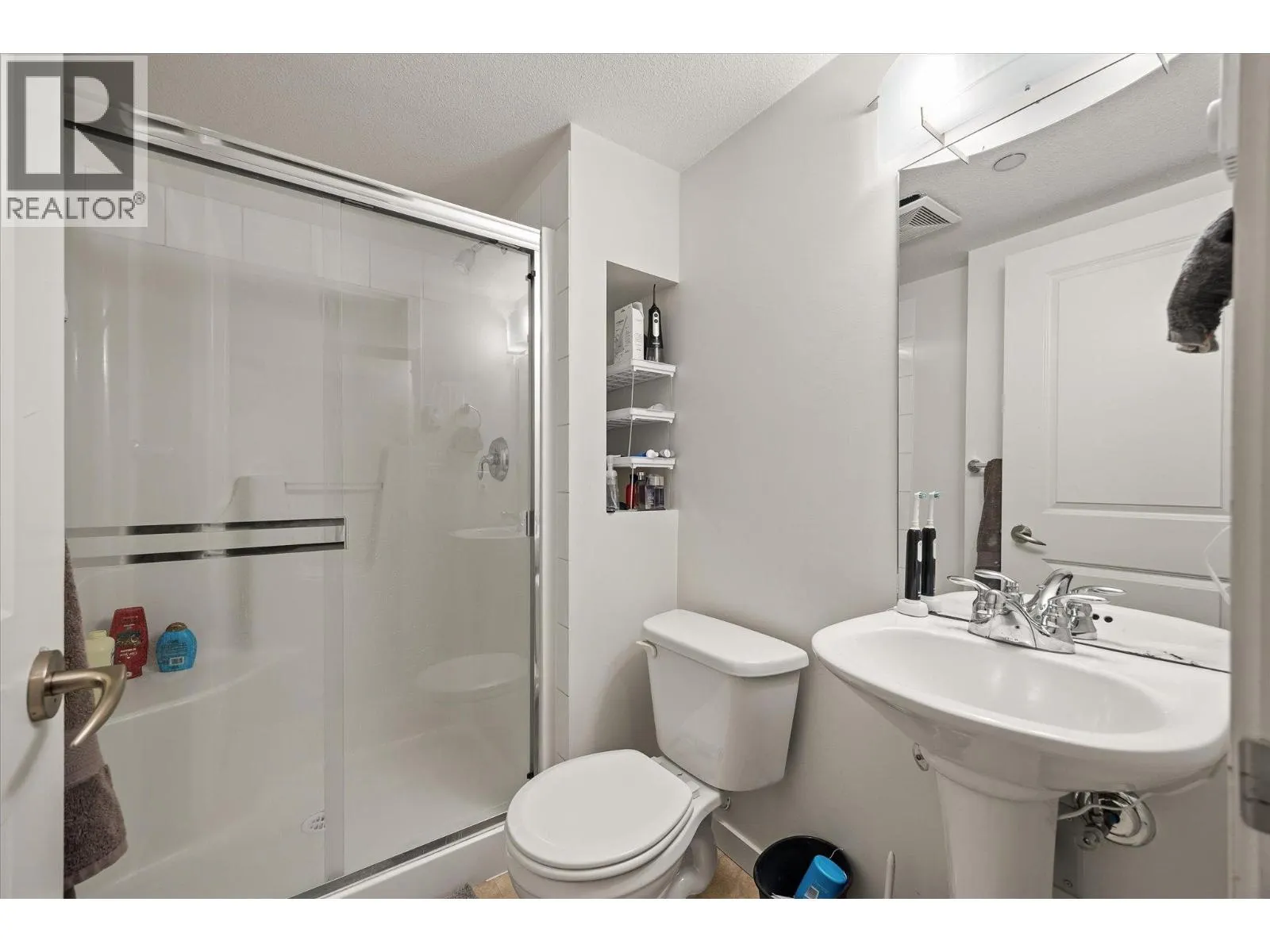 539 Yates Road Unit# 215