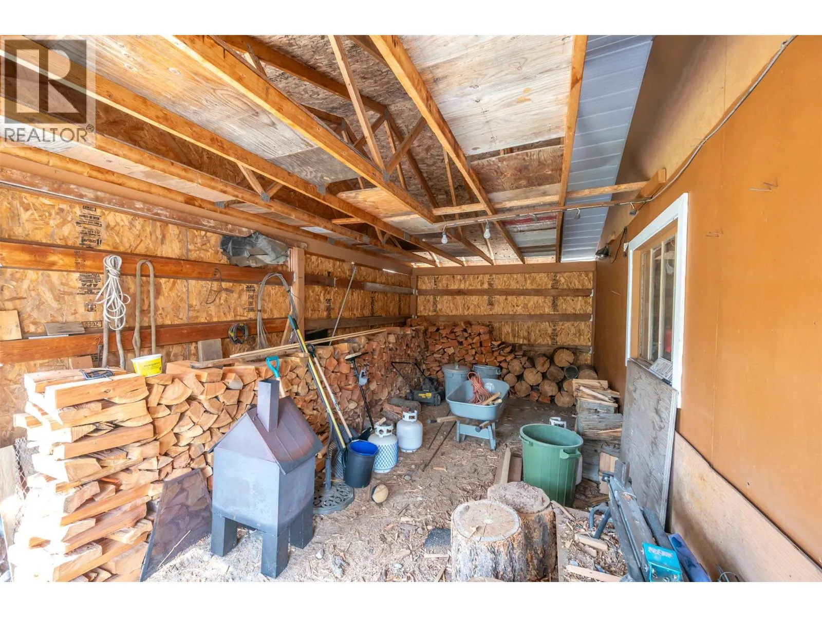 234 Twin Lakes Road