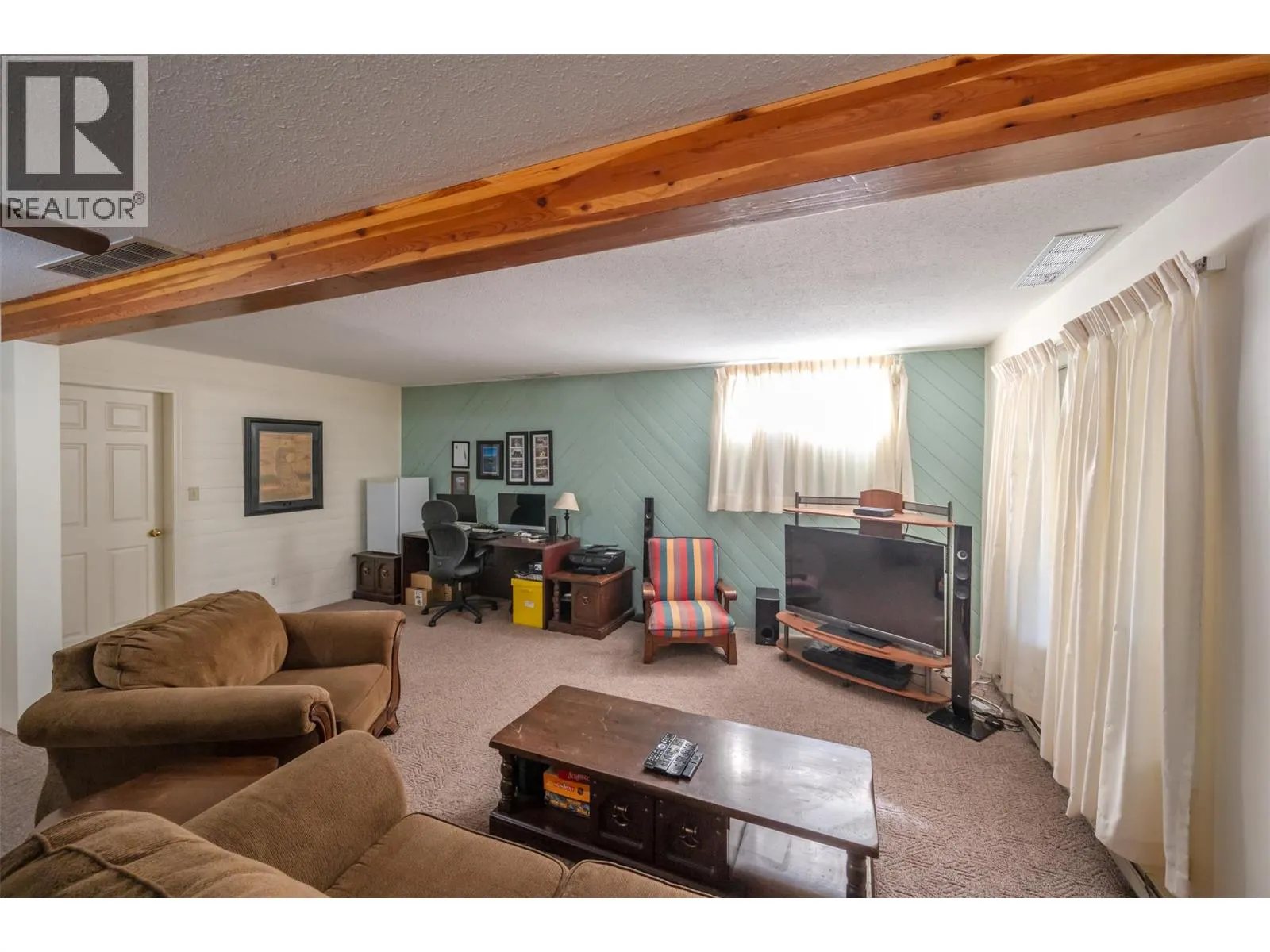 234 Twin Lakes Road