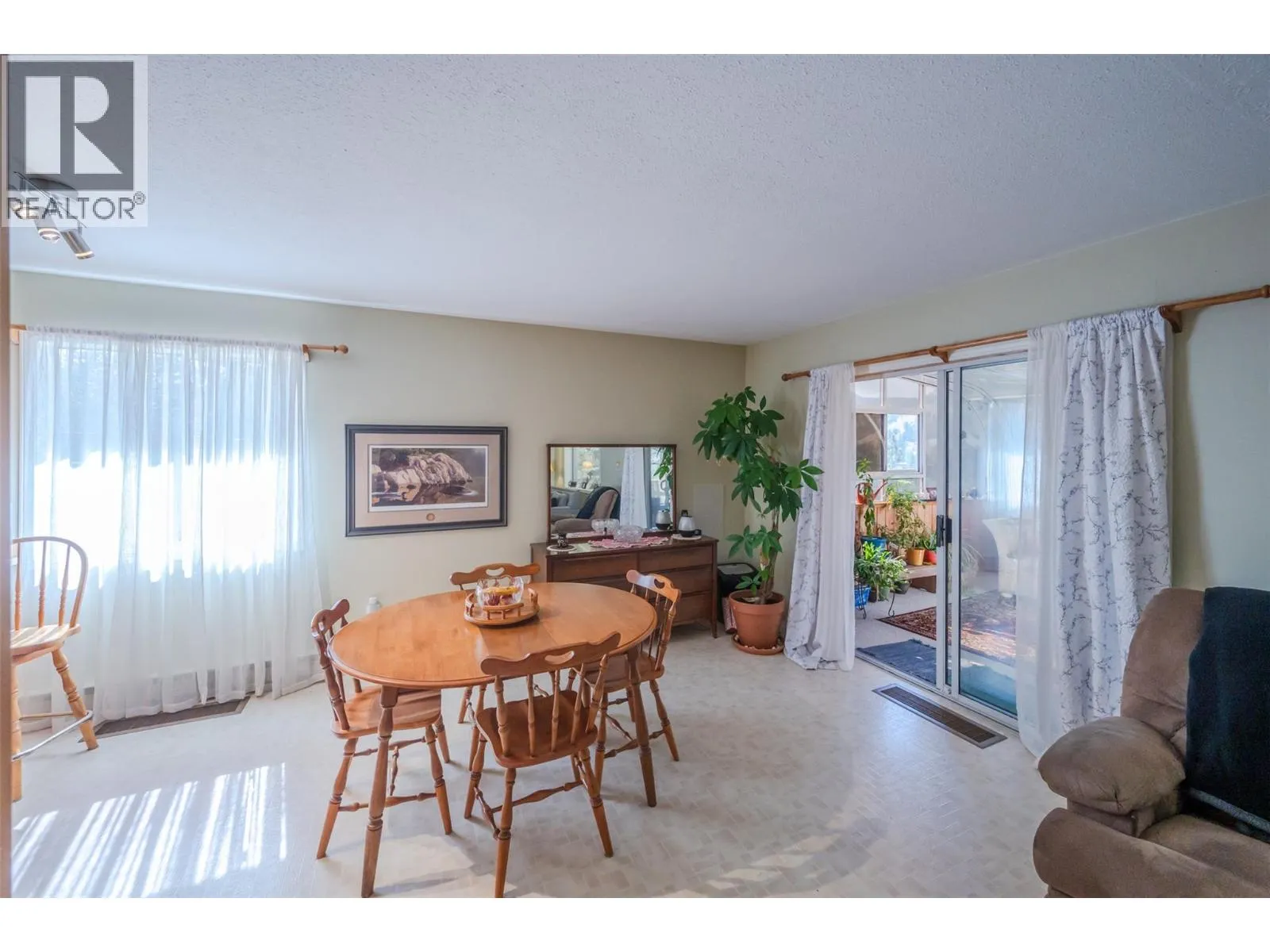 234 Twin Lakes Road