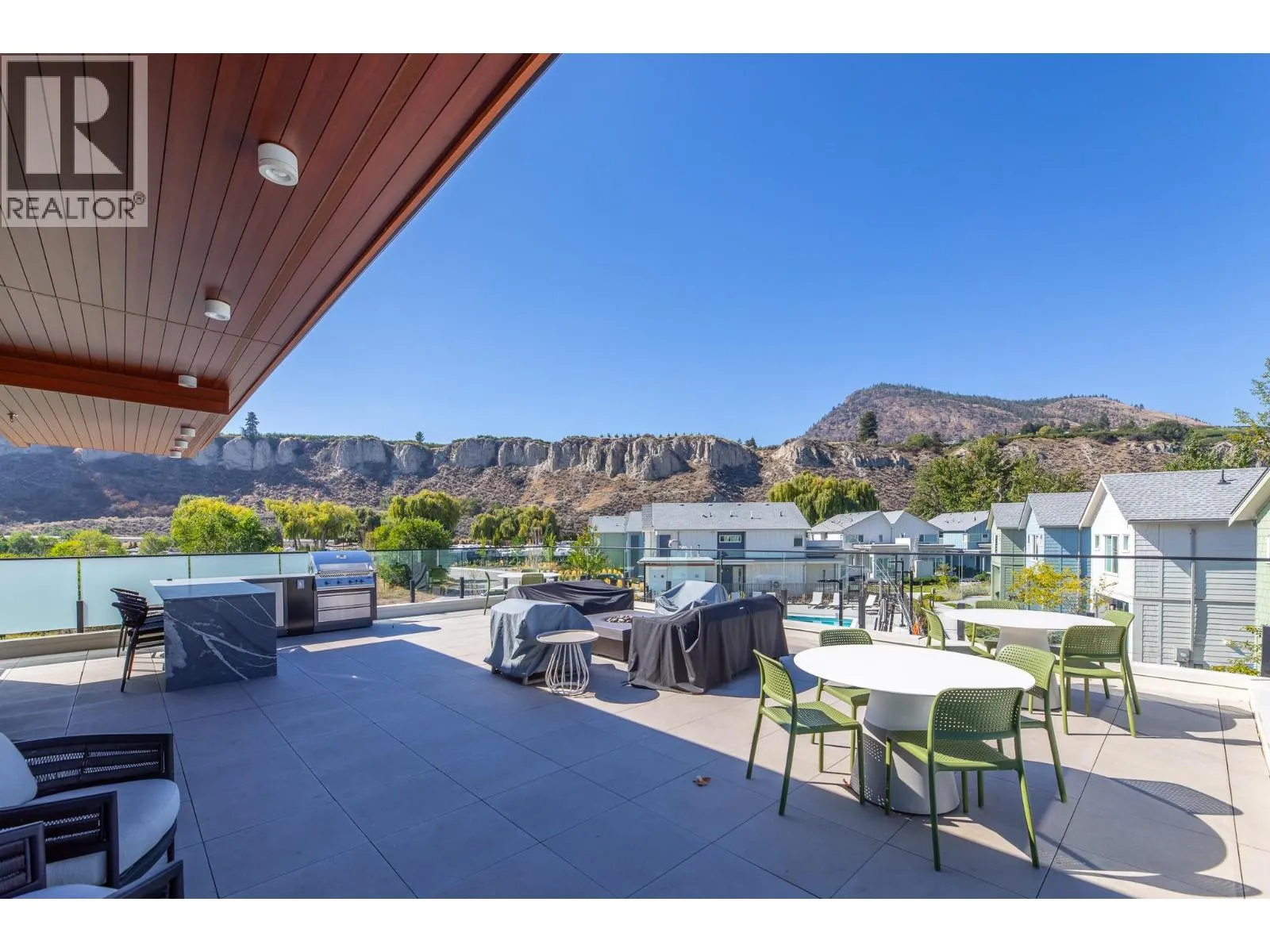 3240 Landry Crescent