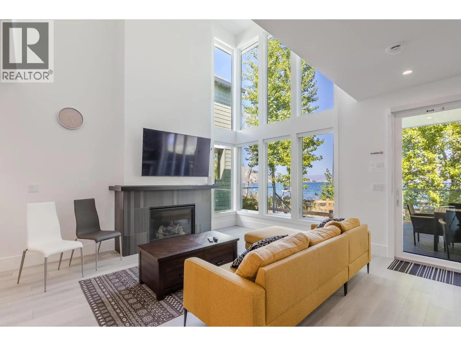 3240 Landry Crescent