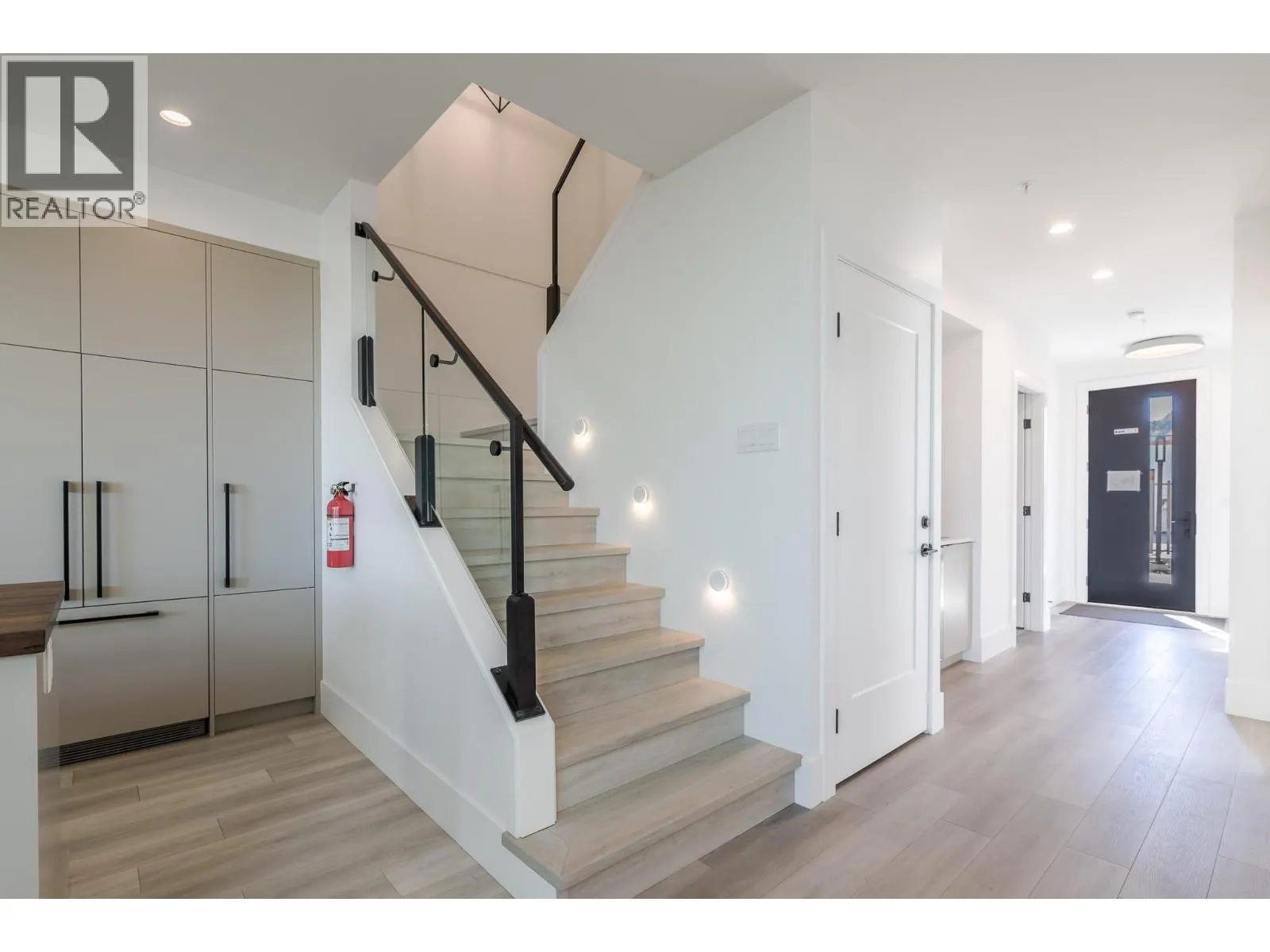 3240 Landry Crescent