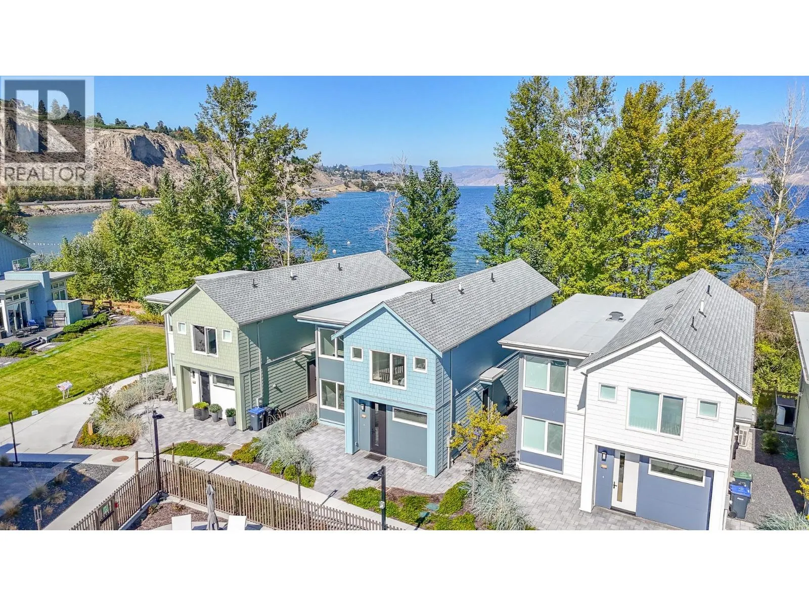 3240 Landry Crescent