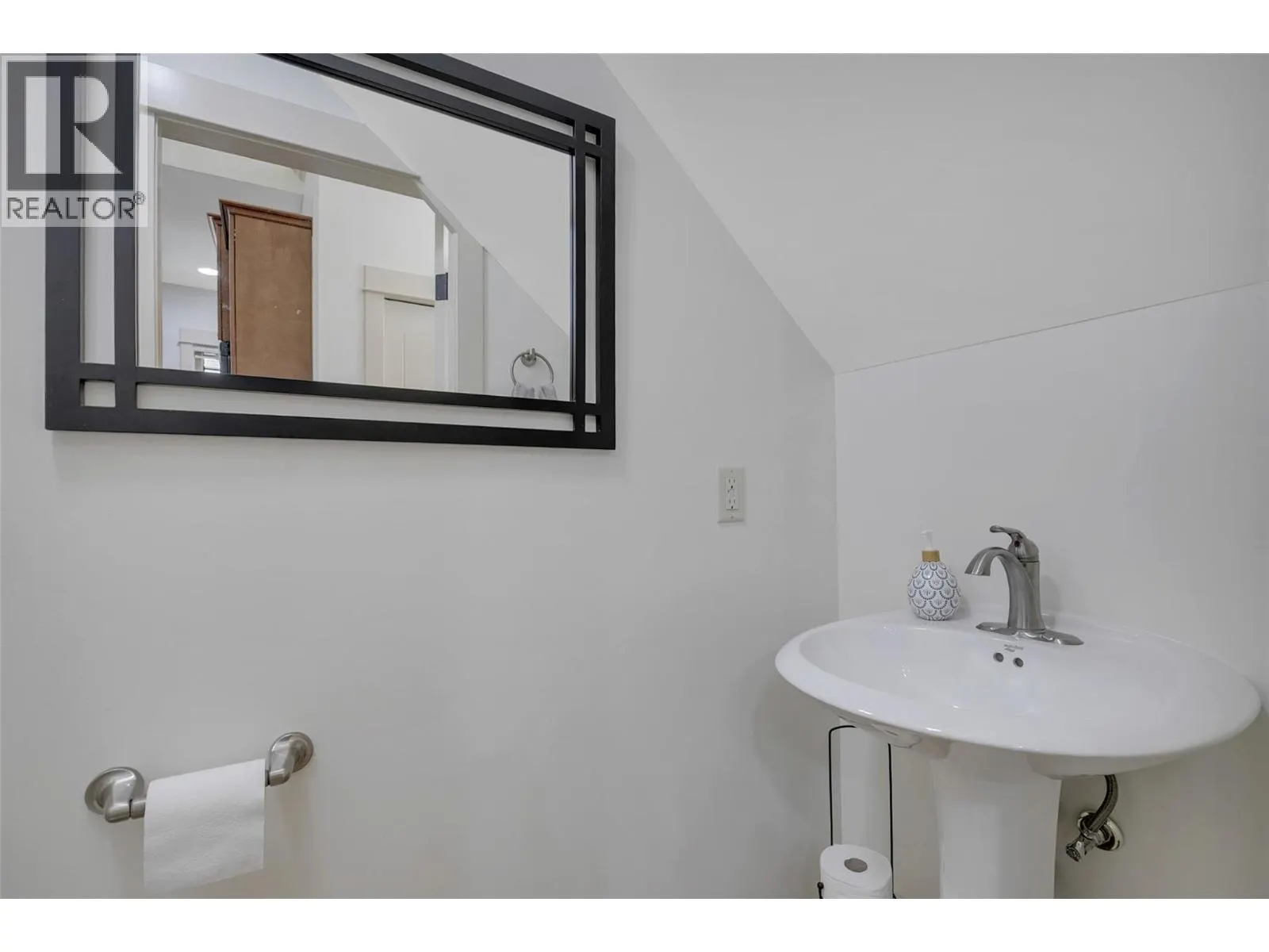 3350 Woodsdale Road Unit# 504
