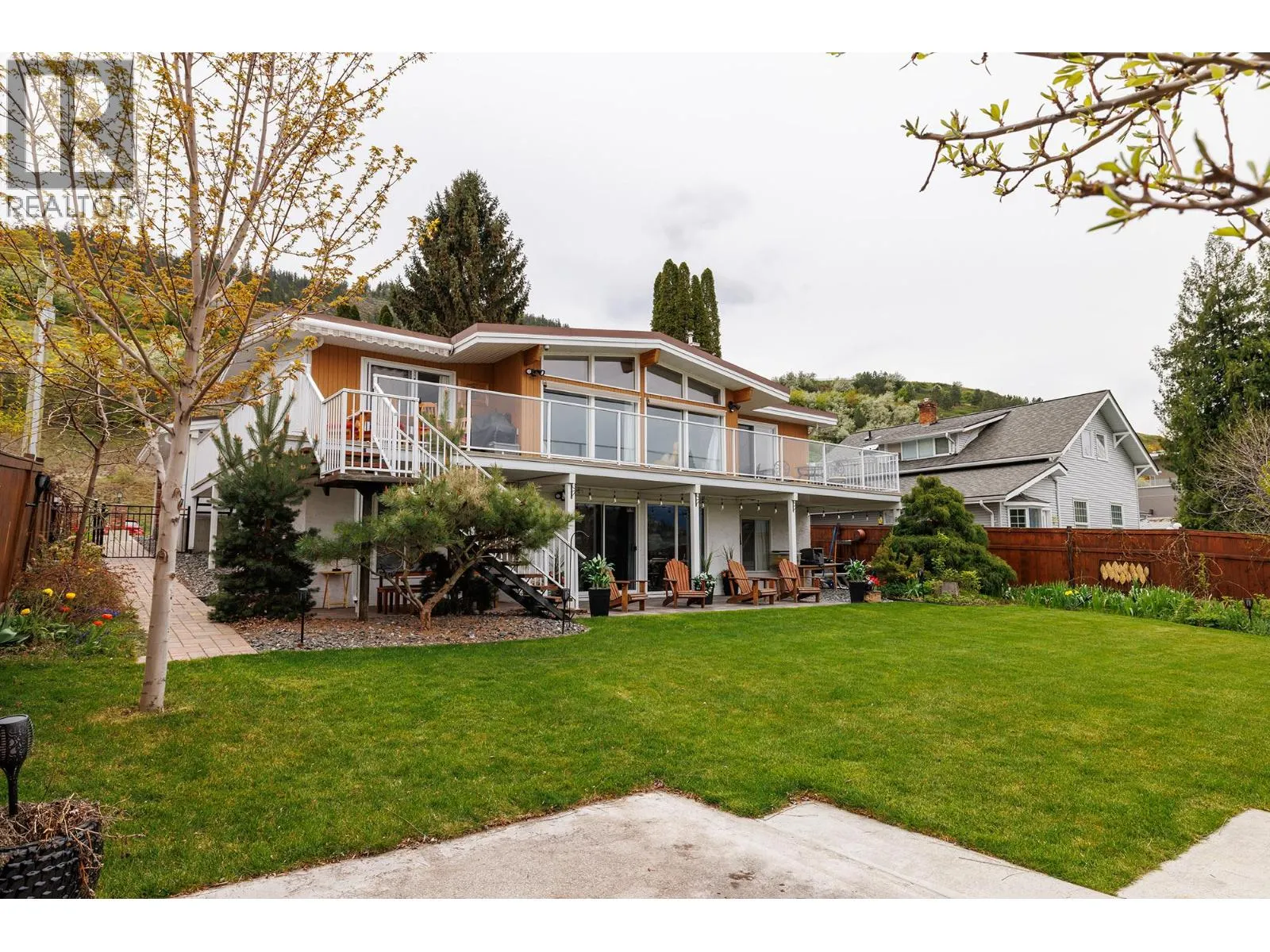 8291 Okanagan Landing Road