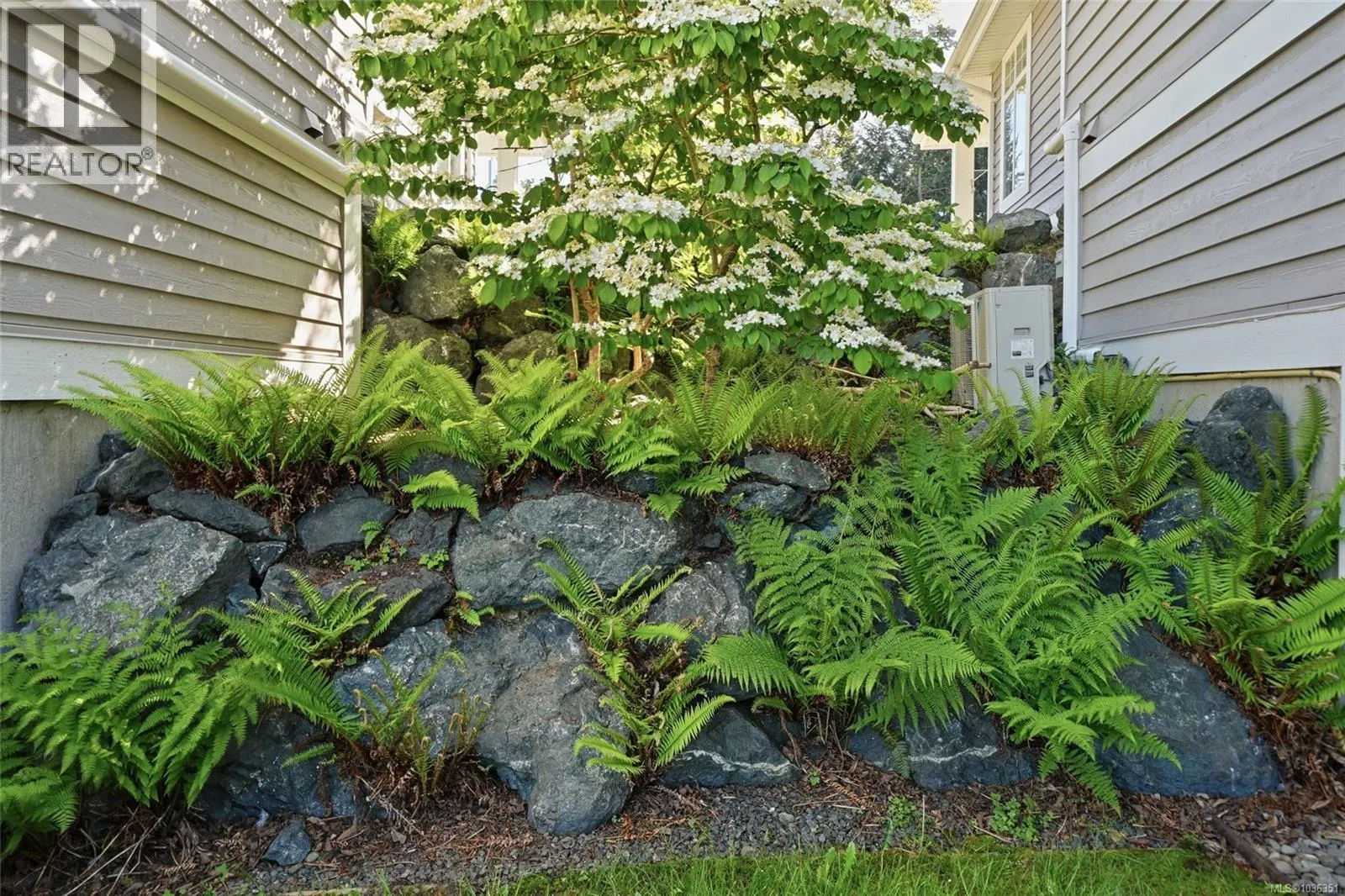 1369 Gabriola Dr