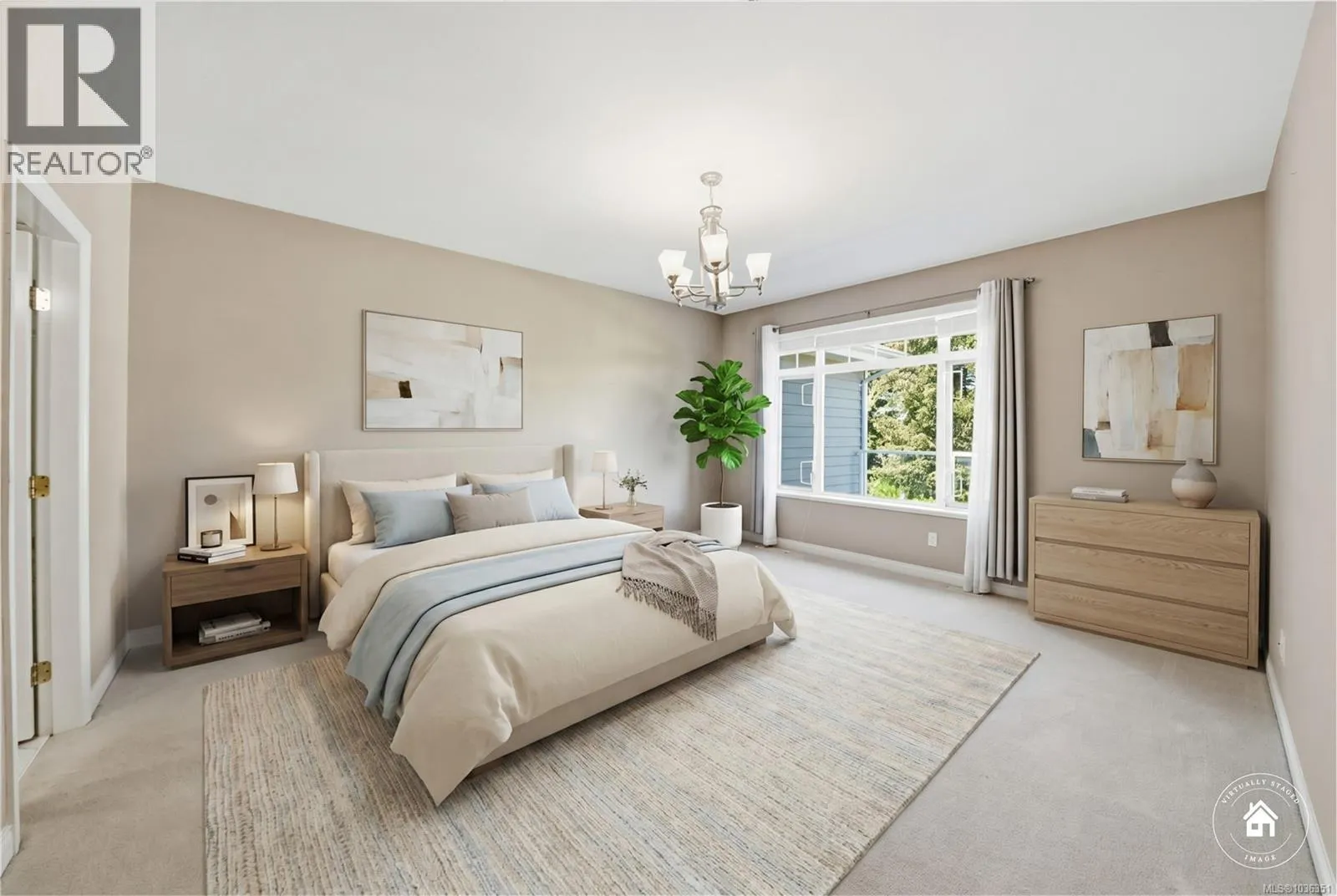 1369 Gabriola Dr
