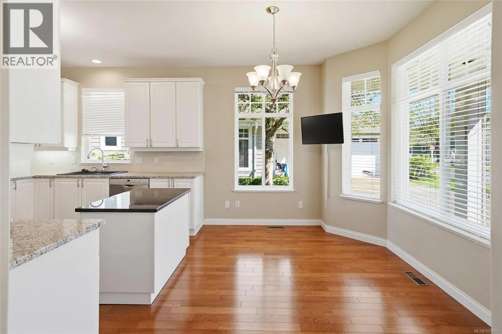 1369 Gabriola Dr