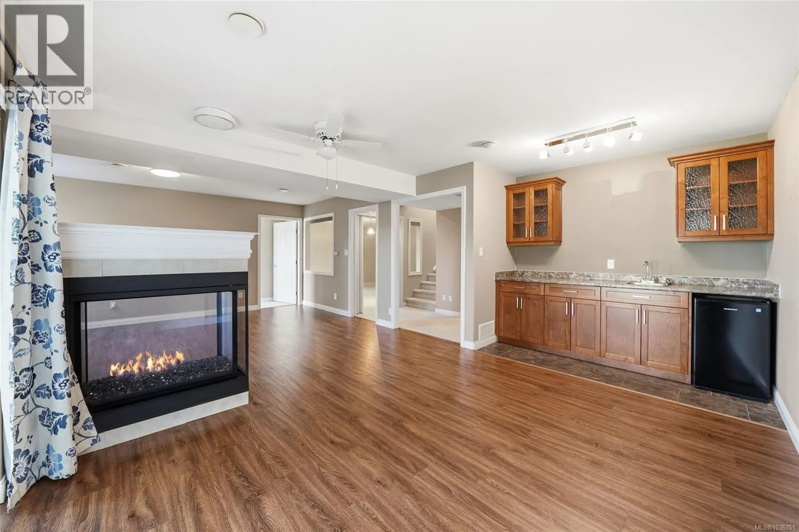 1369 Gabriola Dr