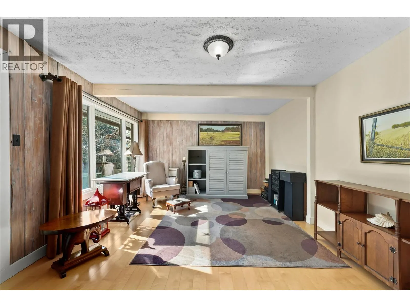 727 Grandview Bench Road