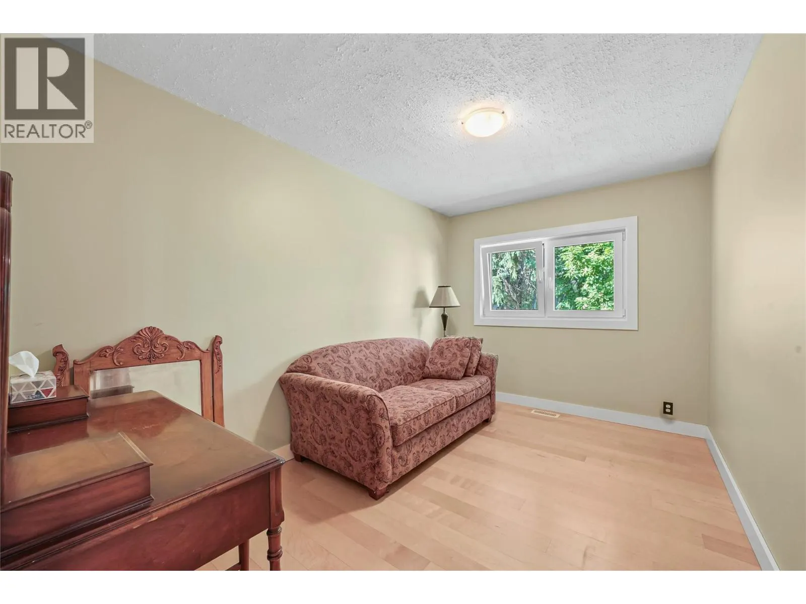 727 Grandview Bench Road