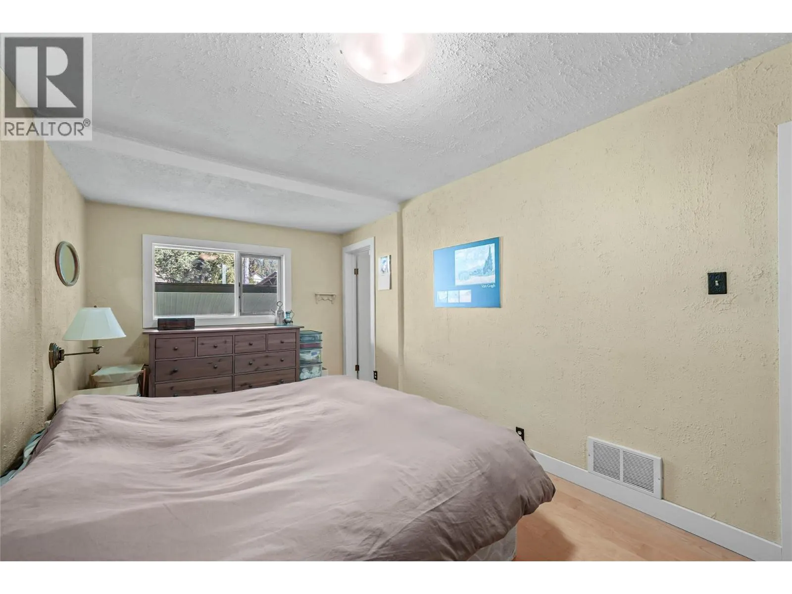 727 Grandview Bench Road