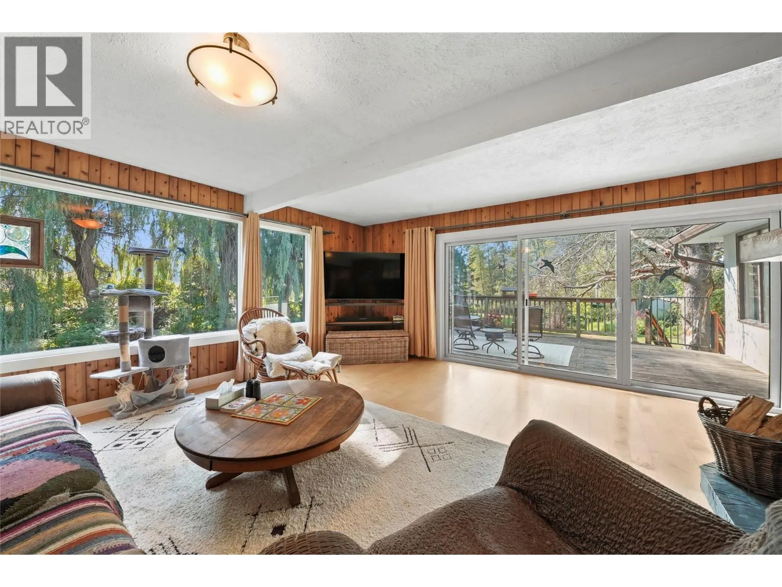 727 Grandview Bench Road
