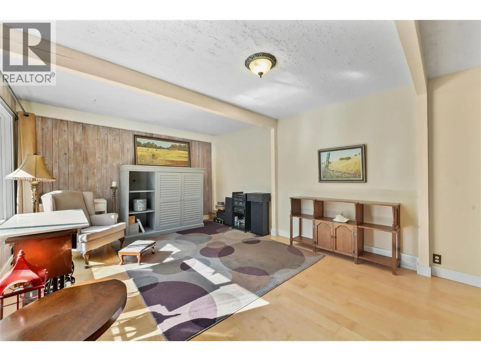727 Grandview Bench Road