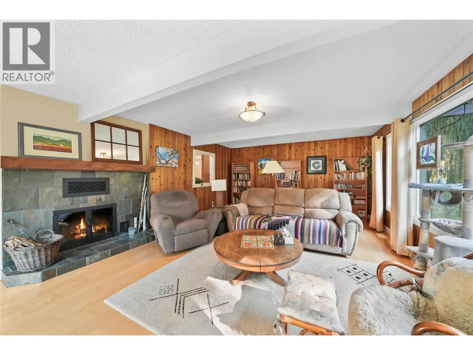 727 Grandview Bench Road