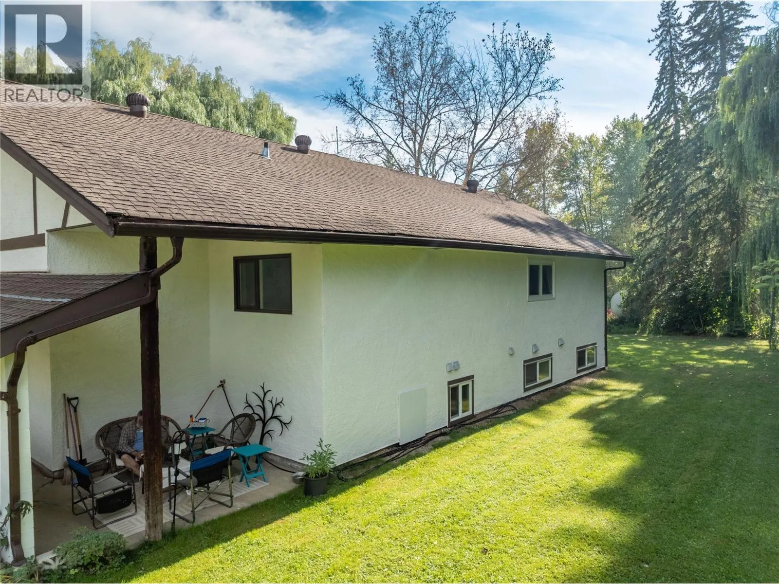 727 Grandview Bench Road