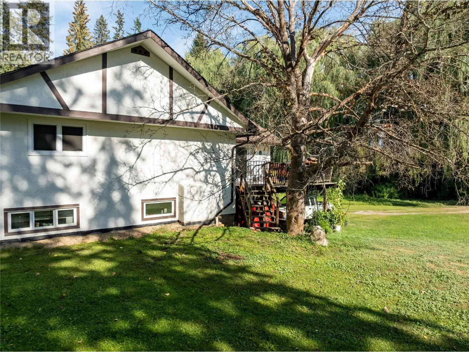 727 Grandview Bench Road