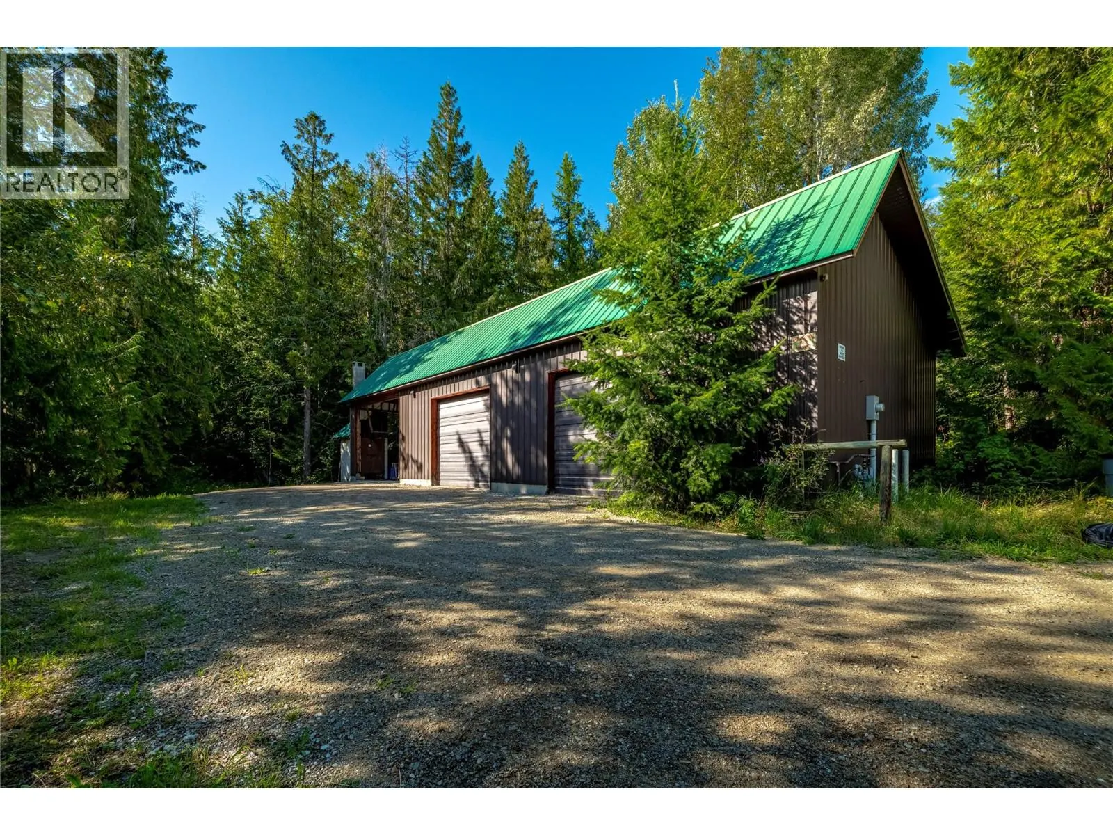 8100, 8104 Silver Star Road