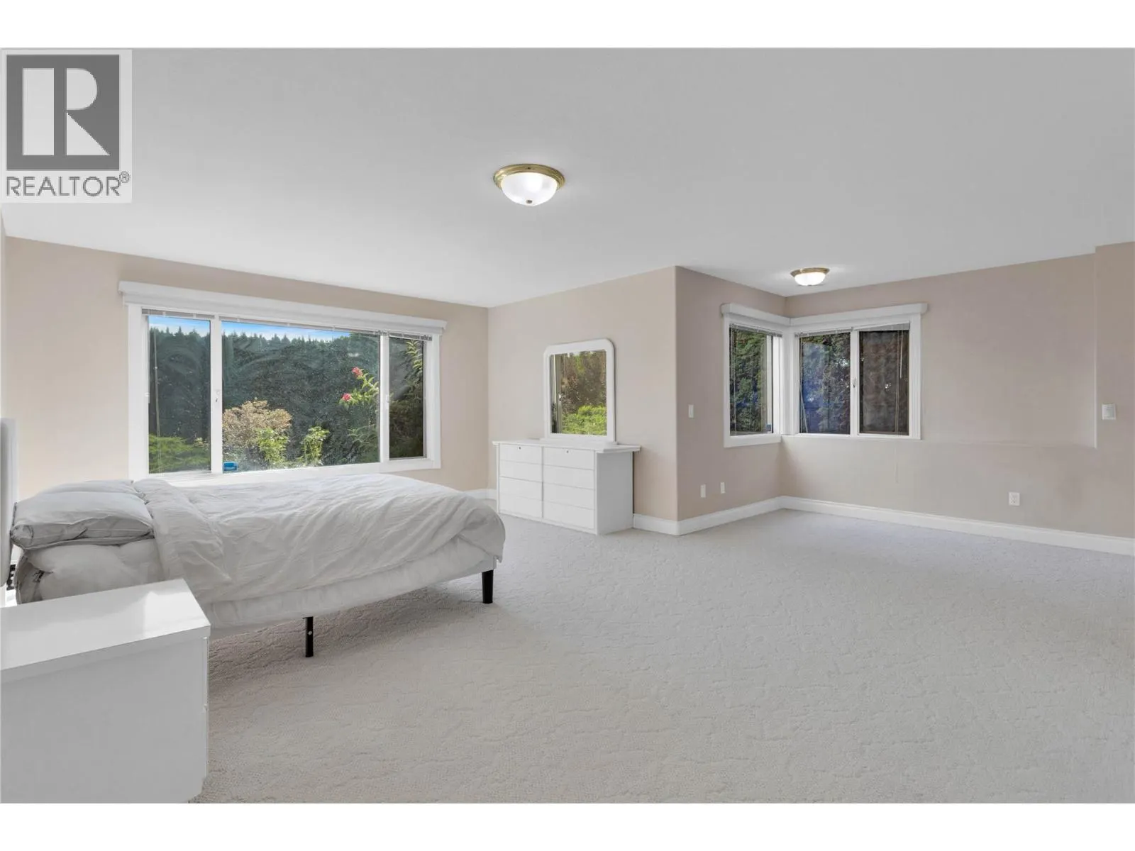 2545 Campbell Road