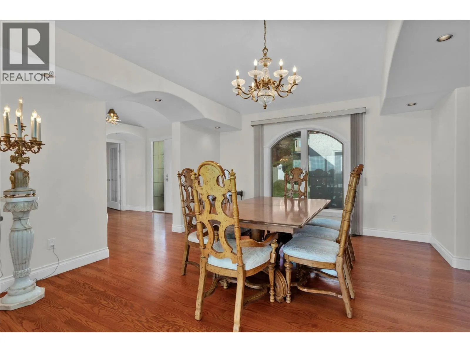 2545 Campbell Road
