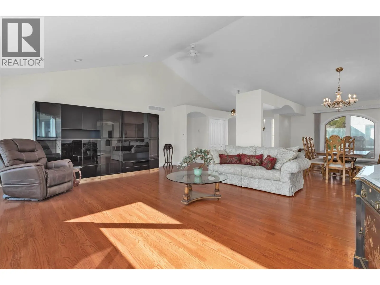 2545 Campbell Road