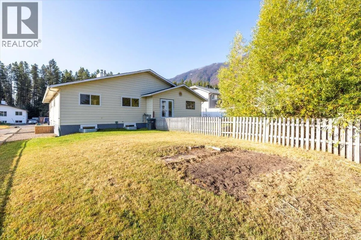 1265 PONDEROSA Drive