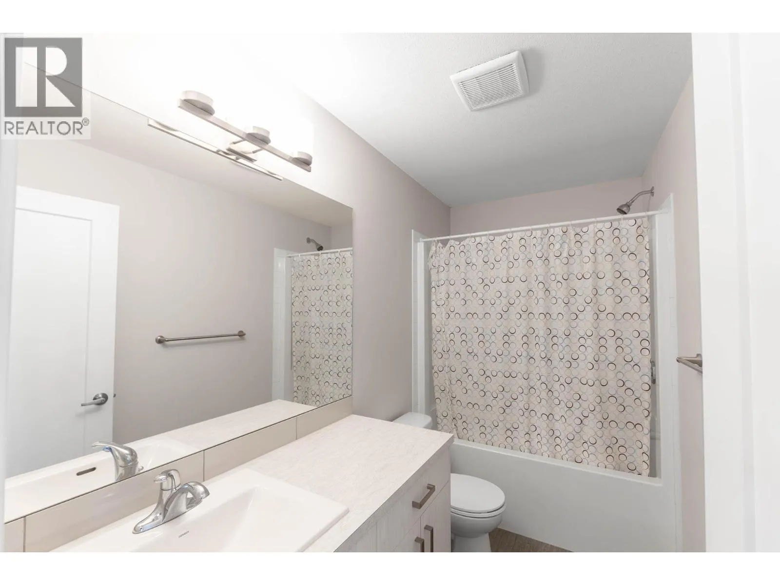 933 Mt. Robson Place Unit# 65