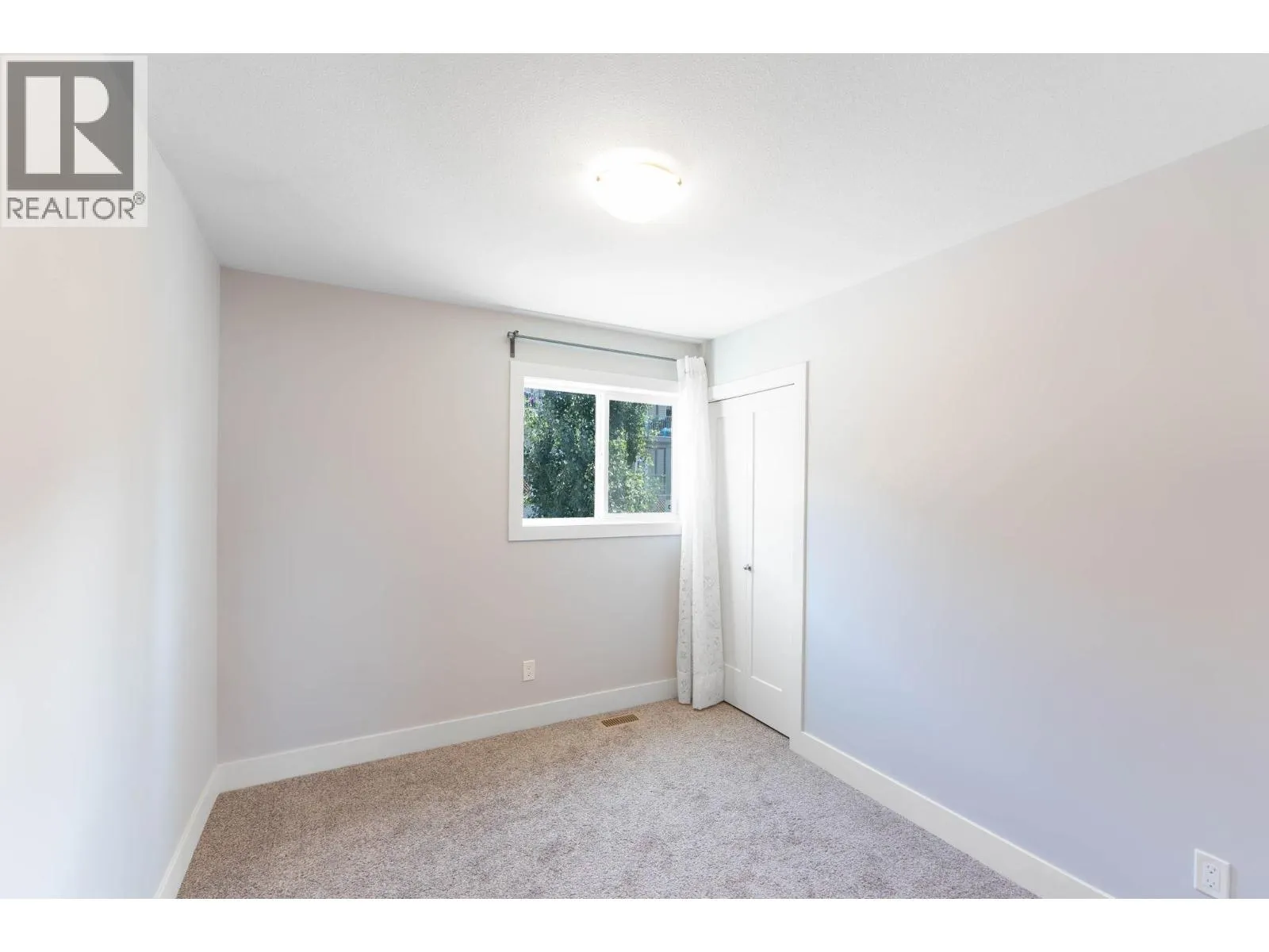 933 Mt. Robson Place Unit# 65