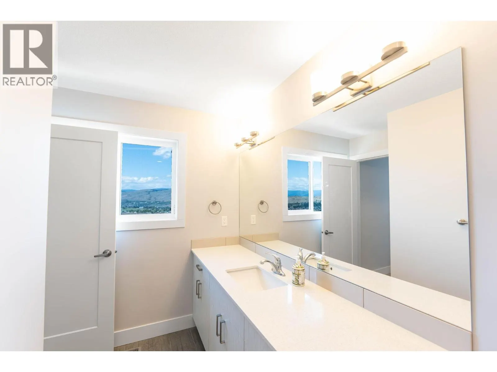 933 Mt. Robson Place Unit# 65