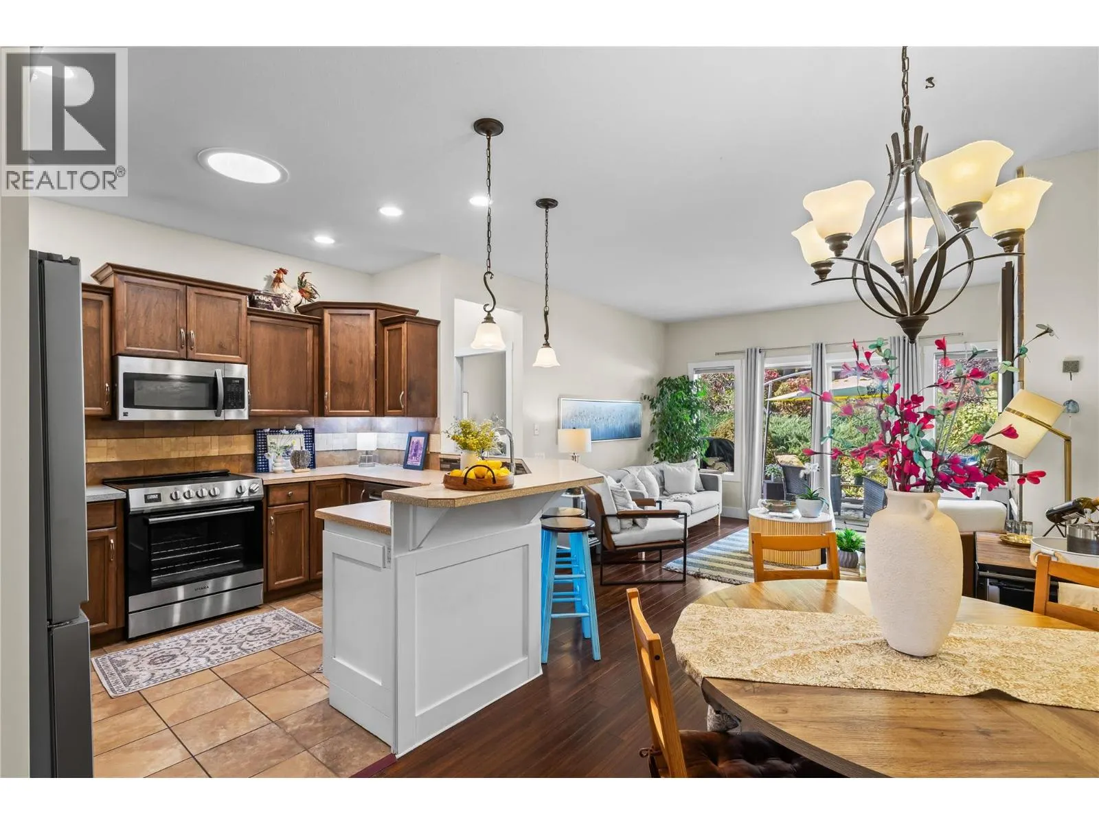 3871 Sonoma Pines Drive