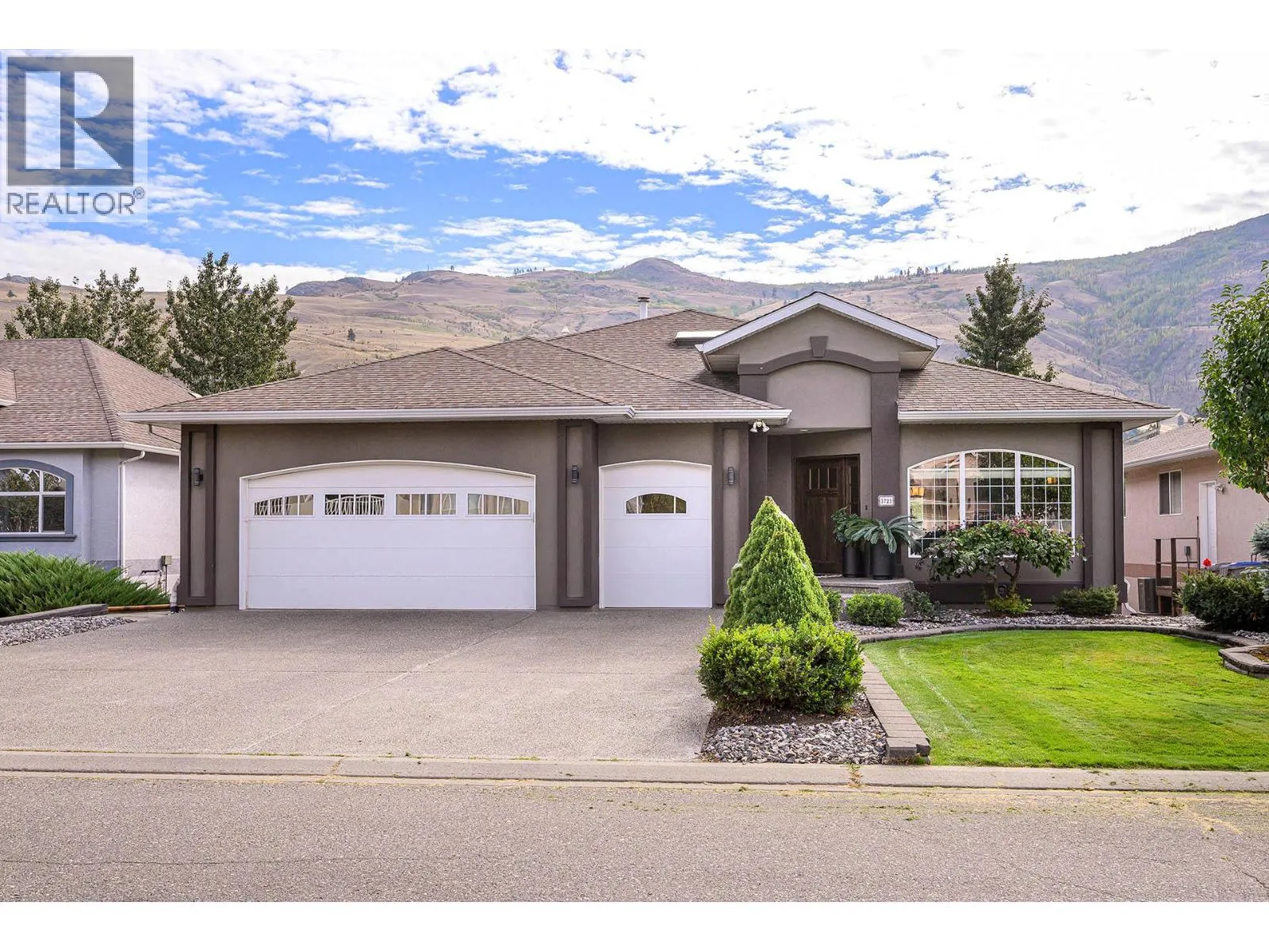 3723 Overlander Drive