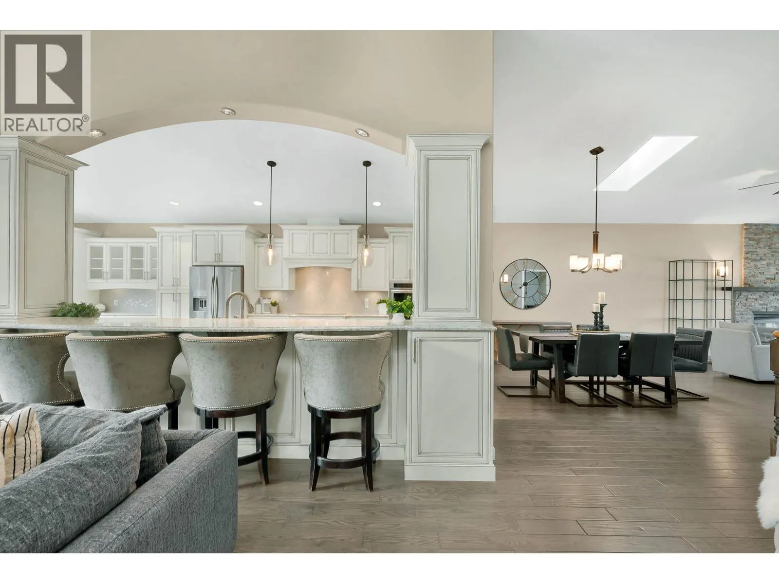 3723 Overlander Drive