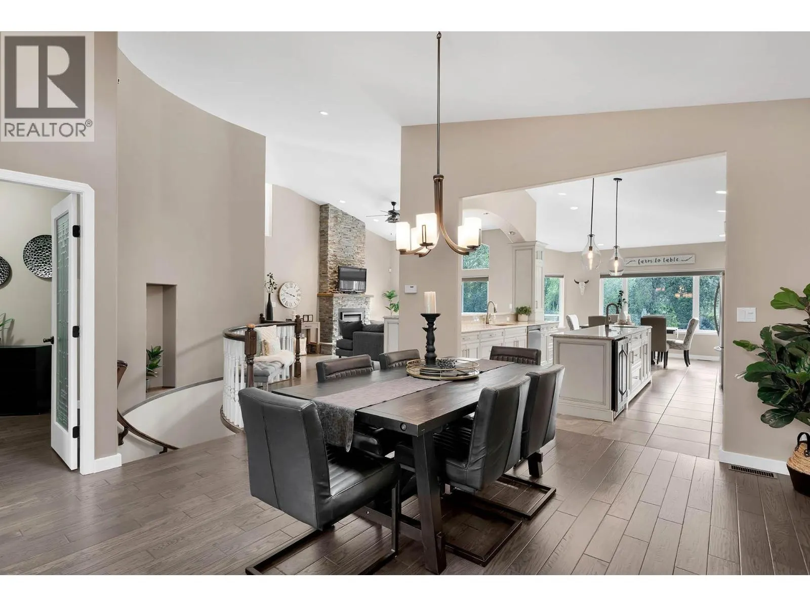 3723 Overlander Drive