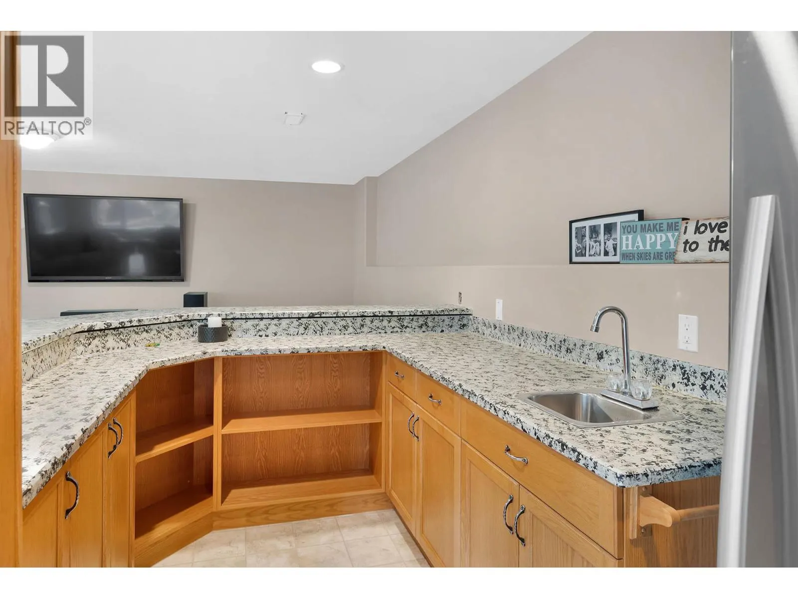 3723 Overlander Drive