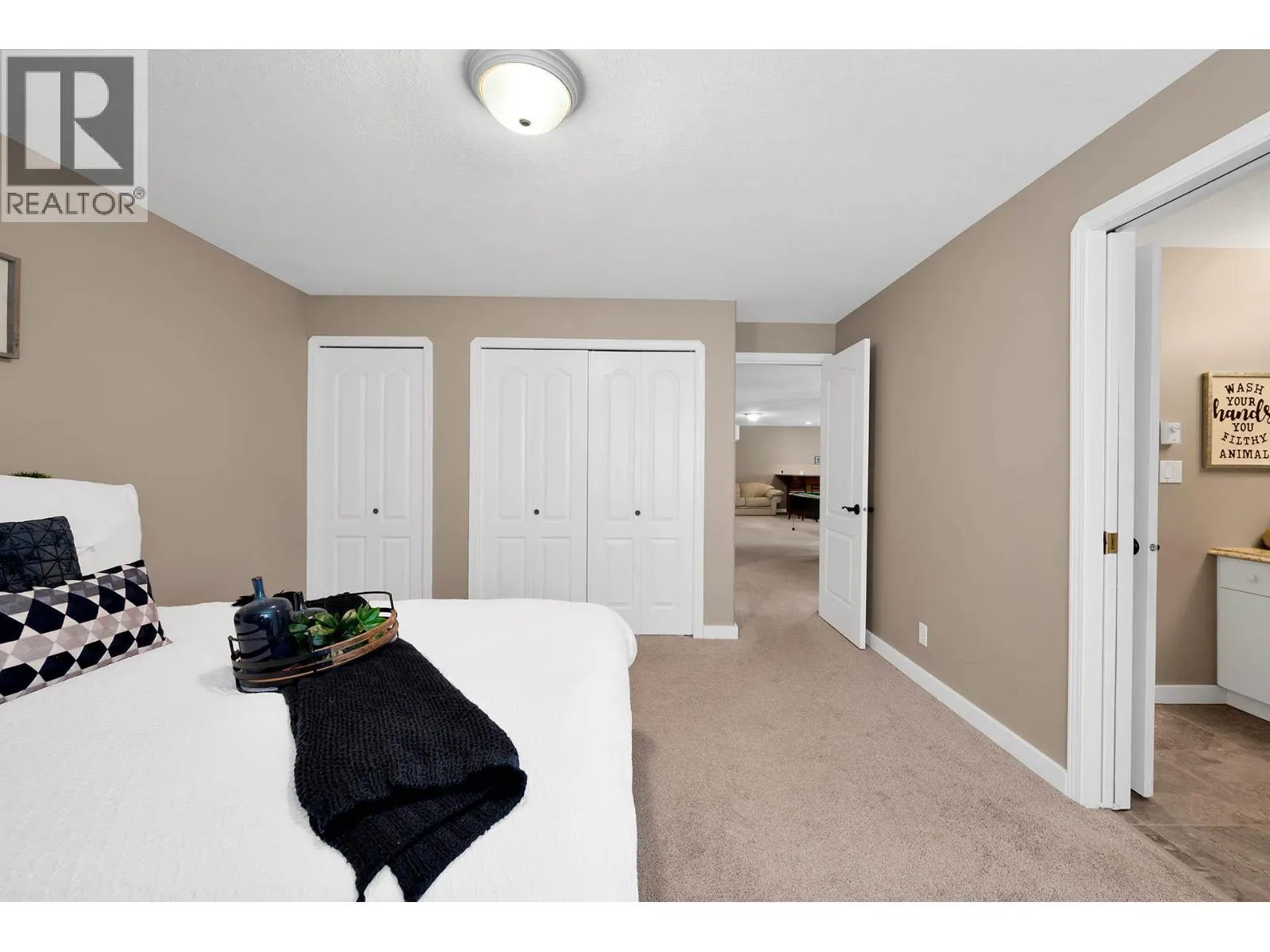 3723 Overlander Drive