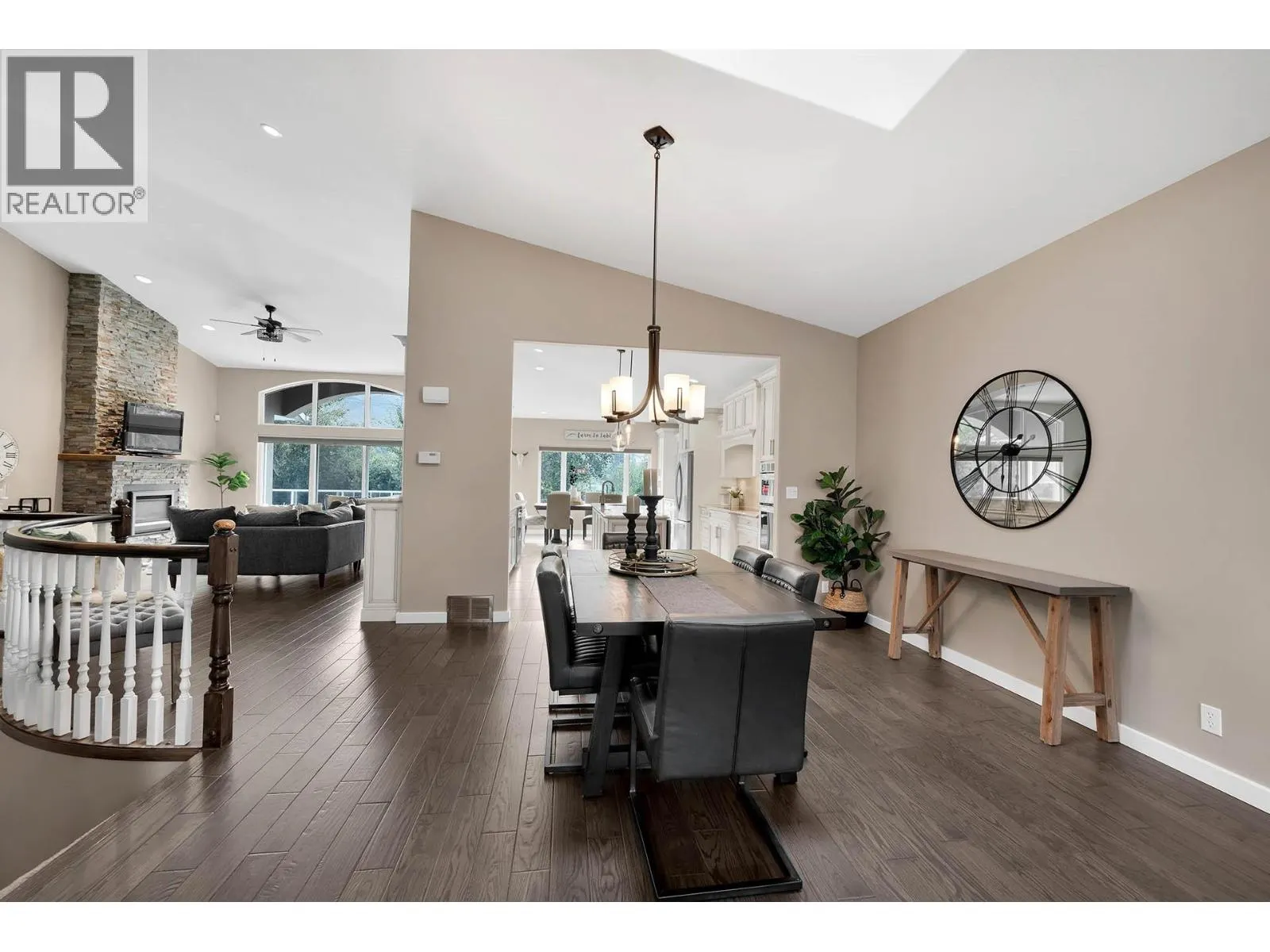 3723 Overlander Drive