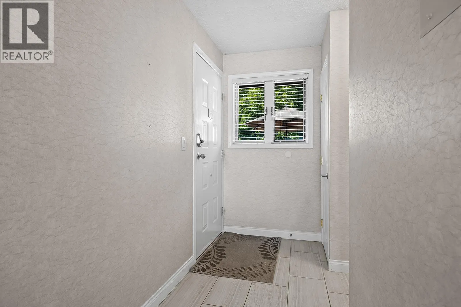 2777 Casa Loma Road Unit# 301