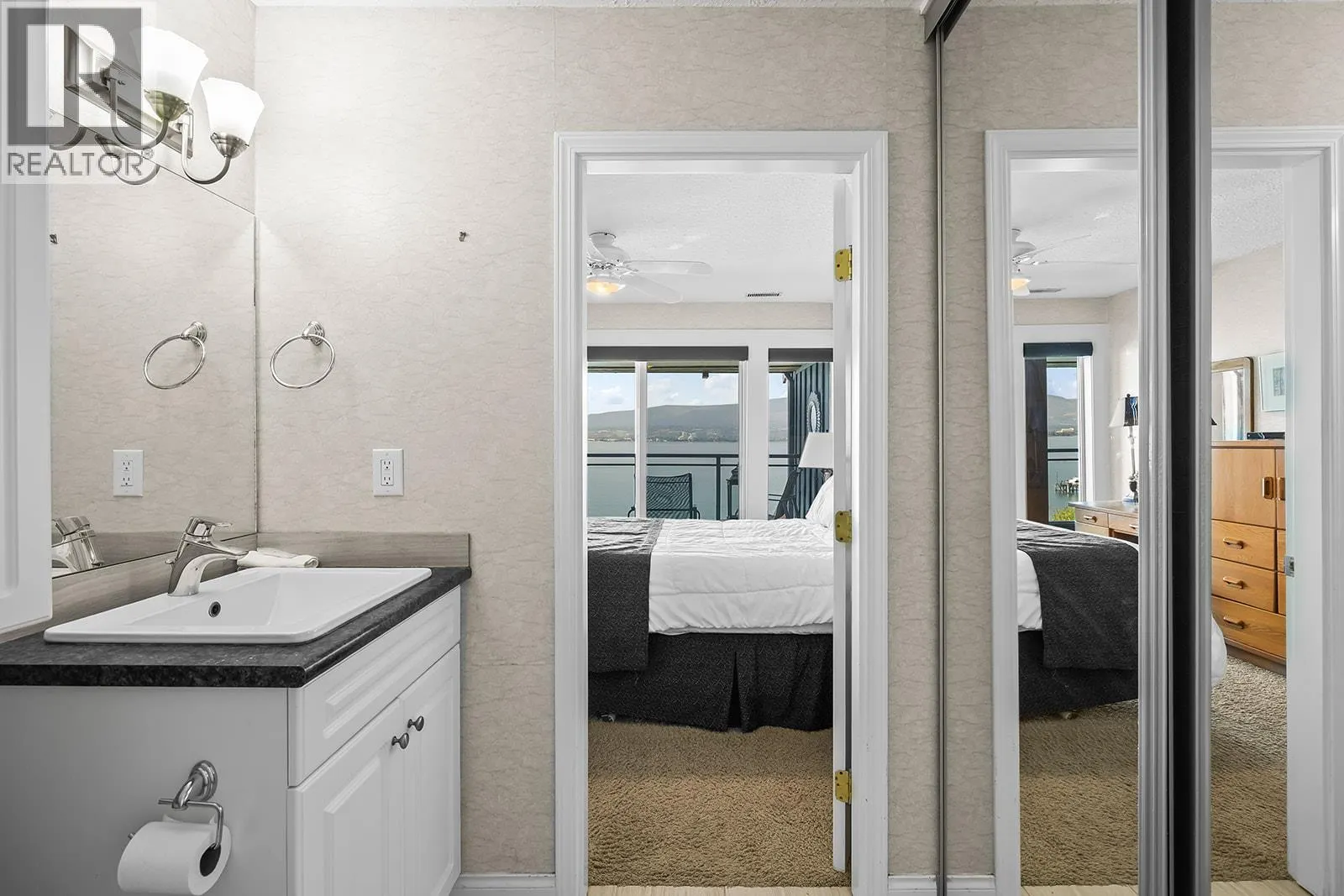 2777 Casa Loma Road Unit# 301