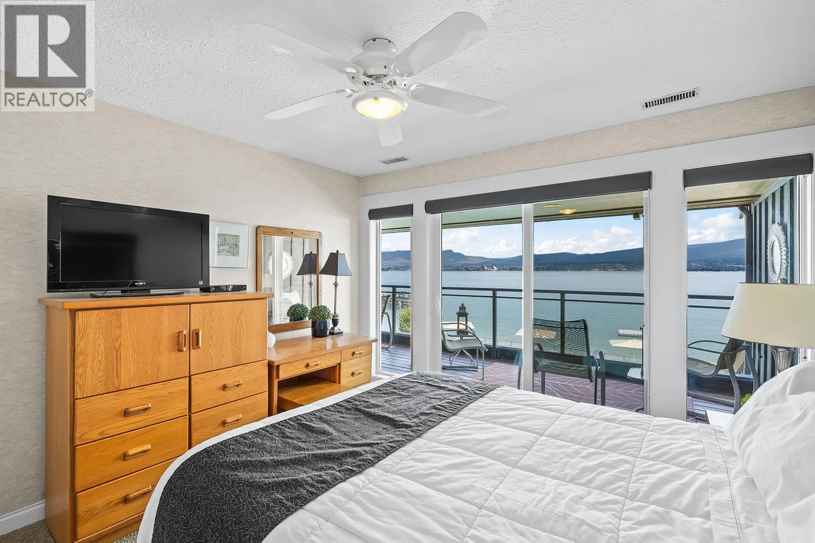 2777 Casa Loma Road Unit# 301