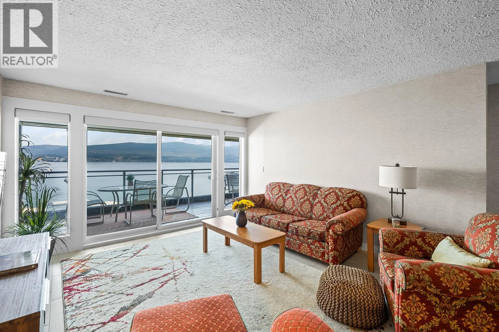 2777 Casa Loma Road Unit# 301